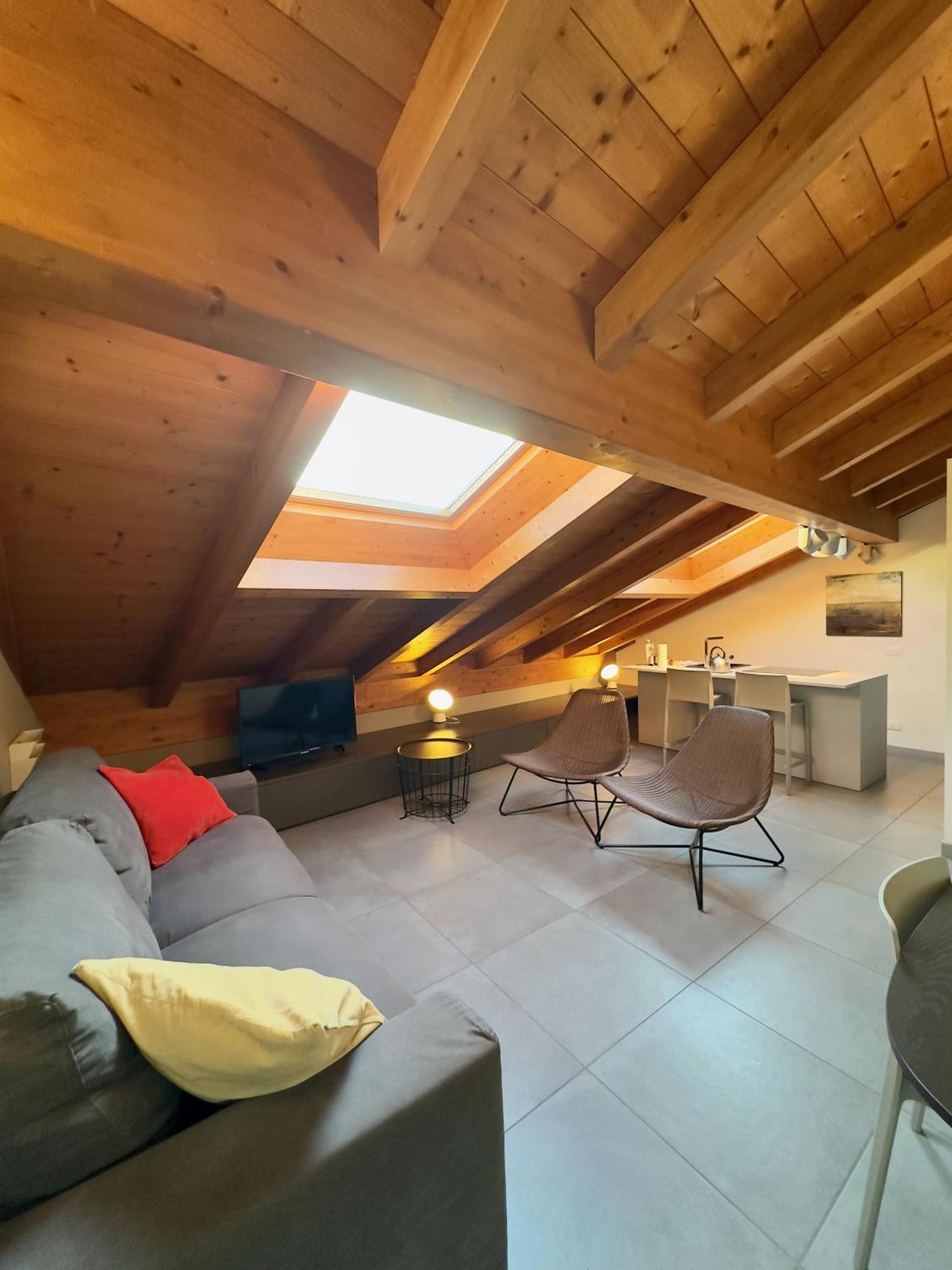 Residence Matilde Oliveto Lario ภายนอก รูปภาพ