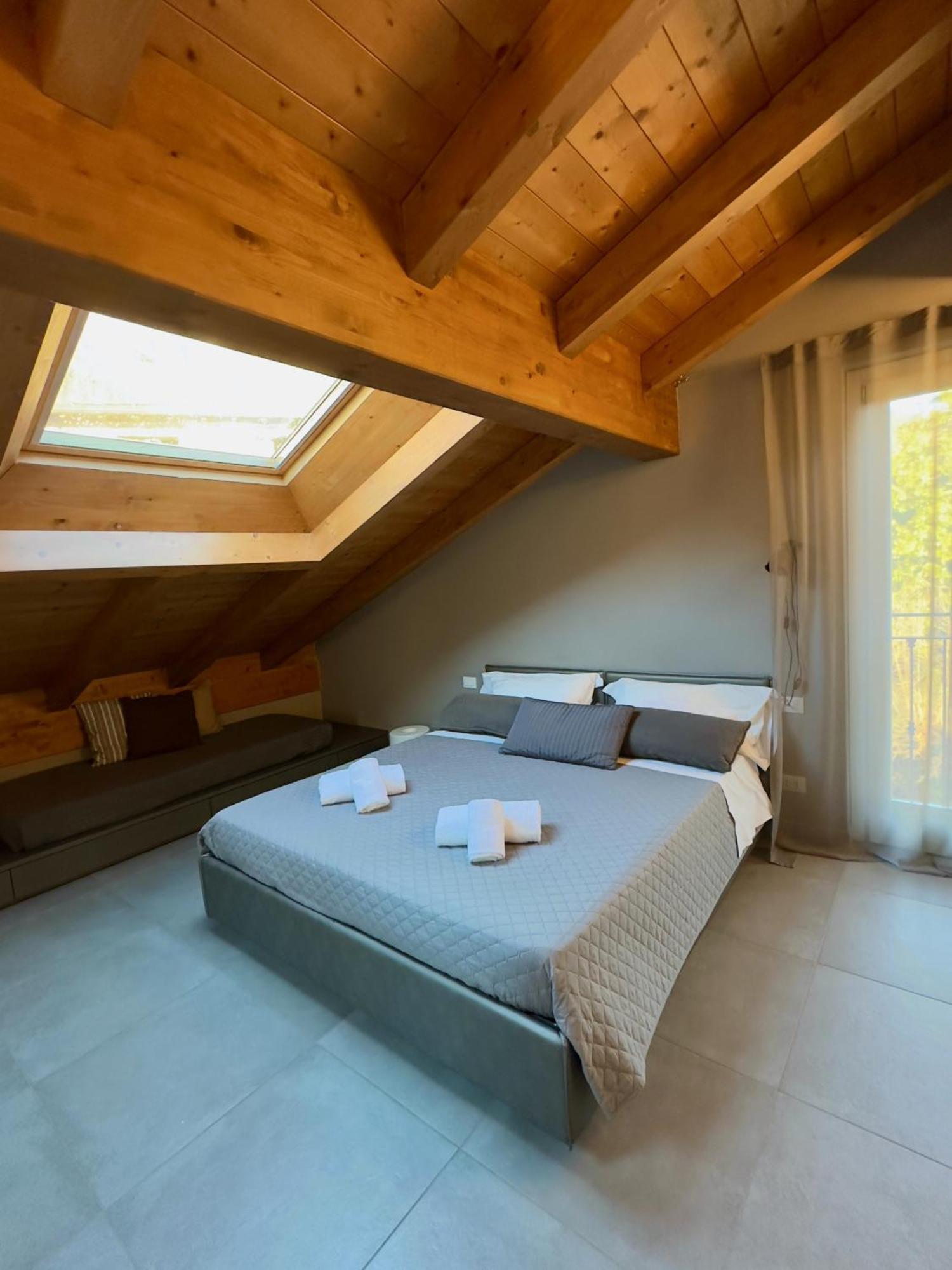 Residence Matilde Oliveto Lario ภายนอก รูปภาพ